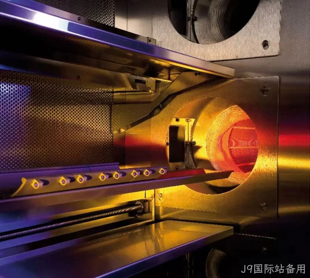 晶圆制造基础工艺解析(三):LPCVD二氧化硅与氮化硅——芯片的“绝缘铠甲”与“